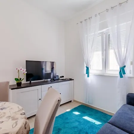 شقة Penzo - One Bedroom With Terrace *