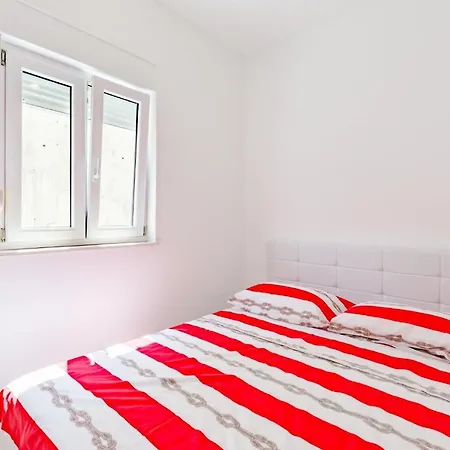 Penzo - One Bedroom With Terrace